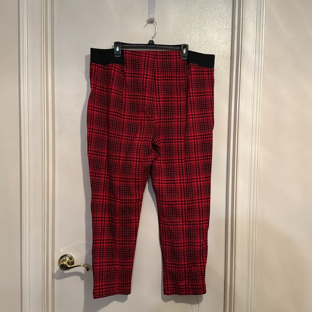 Stretchy pants - Picture 2 of 5
